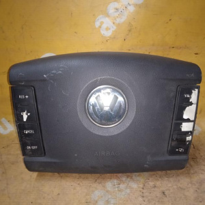 Подушка безопасности Volkswagen Touareg 7LA/7L6 '2002-2010 вод.мультируль (дефект кнопок) 7L6880201DA  (с зарядом) 7L6880203B2K7
