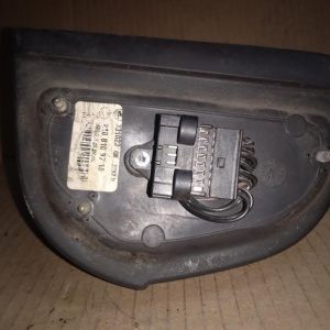 Зеркало Mercedes E-Class W210 лев 13к повторитель A2108109716