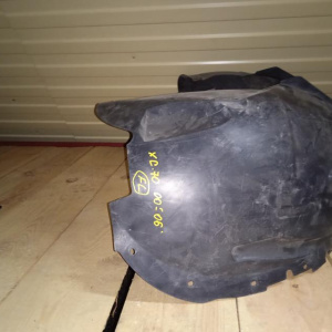 Подкрылок Volvo XC70 '2000-2006 перед, лев 8622542