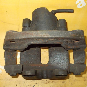 Суппорт BMW X5 E53 перед, лев Ate 60/30 под диск 332X30 M54B30/M57D30/M62B44/N62B44