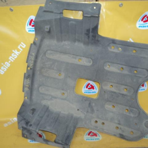 Защита двигателя MITSUBISHI PA4W Delica дефект