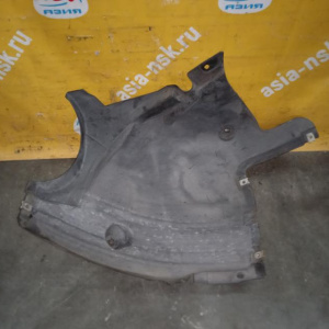 Подкрылок Mercedes C-Class W203/S203 '2000-2007 перед, лев (передняя часть)