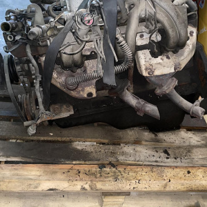 Двигатель Toyota 3F-E-0266429 без генератора  гура и трамблера Land Cruiser FJ80