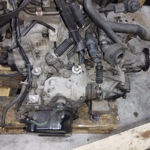 МКПП Mazda FS 4WD 5 ступ. 24 зуба на приводе Familia BJFW