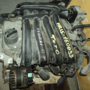 Двигатель NISSAN HR15-160033 передний привод