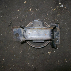 Подушка двигателя Nissan MR18/20 Y12/G11 перед, прав 11210-ED800