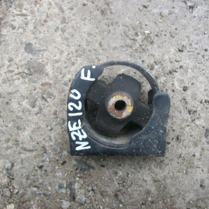 Подушка двигателя Toyota #ZE12# F н