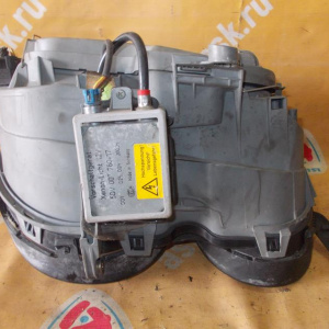 Фара Mercedes E-Class W210 '1995-1999 лев HID-ксенон 5DV007760-17 (дефект)