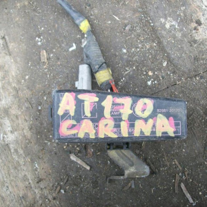 Блок предохранителей TOYOTA AT170 мал.