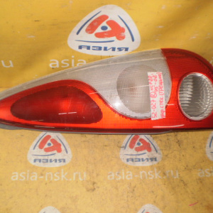Стоп TOYOTA R Funcargo NCP20 '1999-2002 Дефект стекла (трещина)