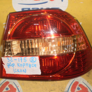 Стоп Toyota 32-175 R Vista SV50 '2000-2003 Дефект корпуса(скол)