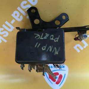 Блок ABS Toyota NNP11 Porte