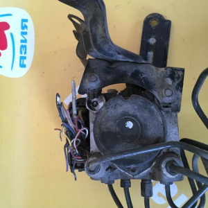 Блок ABS TOYOTA ZZT245 44510-20330