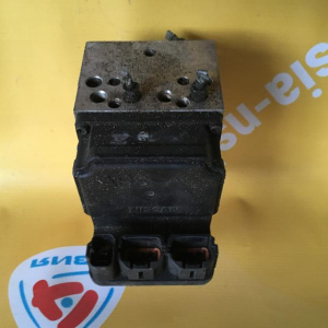 Блок ABS Nissan U30 Presage
