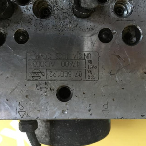 Блок ABS Nissan U30 Presage