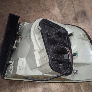 Стоп Volkswagen Touareg 7LA '2002-2007 L снаружи USA 7L6945095L