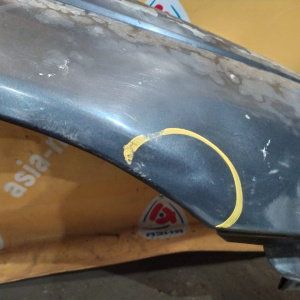 Крыло TOYOTA Caldina AT190 перед, прав дефект