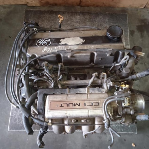 Двигатель Hyundai Sonata G4CP-T965108 2.0L 8V 4AT EGR Корея Y2/Y3 '1996