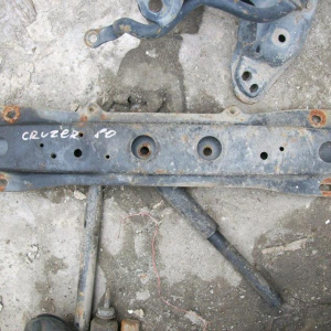 Балка Toyota J80 Land Cruiser F