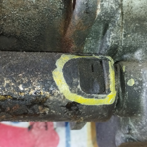 Компрессор кондиционера Toyota 4A/5A Corolla Ceres AE101 '05.1992-05.1993 ДЕФЕКТ НИЖНЕГО КЛАПАНА И КРЕПЛЕНИЯ ТРУБКИ диаметр шкива 146 мм. 142500-2310/