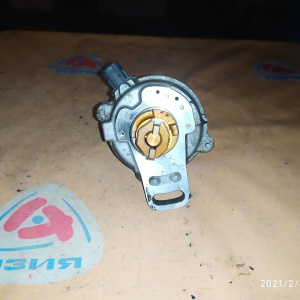 Трамблер Toyota 3S-FE/4S-FE Caldina ST195 2 конт. вынос. кат. ДЕФЕКТ