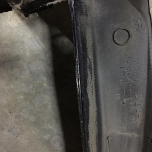 Брызговик Toyota Estima ACR30/40 зад, прав Aeras 76918-28030