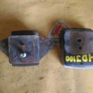 Подушка двигателя Toyota 1HD-FTE Land Cruiser HDJ100 перед L=R