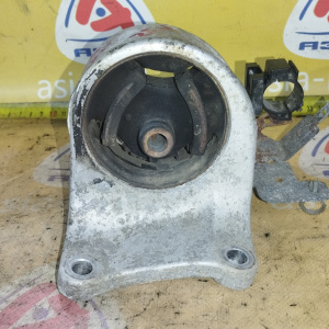 Подушка двигателя Nissan VQ20/25 Cefiro A32/A33 алюминий L ( A )