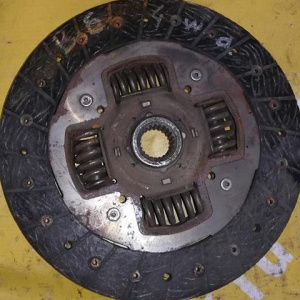 Диск сцепления Mazda B5/B6 Capella 4WD