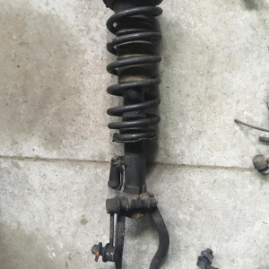 Стойка Toyota GX115 Verossa перед, прав