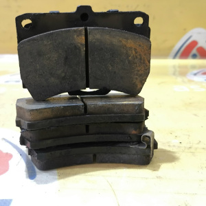 Колодки тормозные Mazda Demio DW3W/DW5W/BG7P/BG3S/BG3P ОСТАТОК 80-90% F B2YB-33-23Z/PF-5232