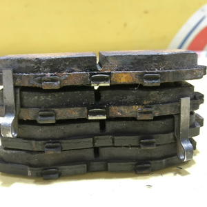 Колодки тормозные Subaru Legacy BR9/BRF/BM9/BRM/BMG/BRD/GRF/WXE/WXF FB25 ОСТАТОК 80% R 26696XA011/PN-7803