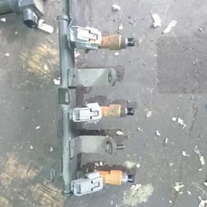 Форсунка Suzuki K6A Alto '2007 Denso бежевый