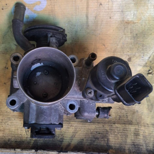 Заслонка дроссельная Suzuki G16A Escudo TA02W 16 кл. кат датчик сломан ( с датчиком холостого хода ) 66D0 / AC50-900