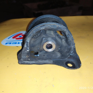 Подушка двигателя Honda B20B/D15B/D16A CR-V/Partner/Domani RD1/EY7/MB4/RF2 зад. R ( 98 ) 50810-ST0-980