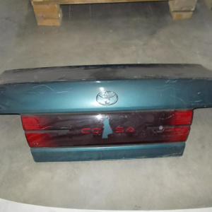 Крышка багажника TOYOTA Corsa EL4# sedan(деф.вставки)
