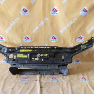 Рамка радиатора Volvo S60/V70/V70XC/XC70 RS/SW/SZ '2000-2009