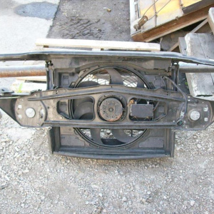 Рамка радиатора BMW 3-Series E46 '1998-2005 без вентилятора