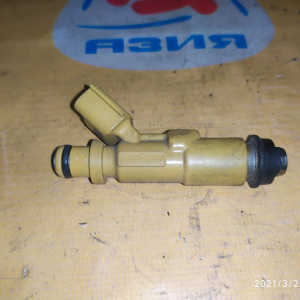 Форсунка TOYOTA 2ZZ-GE желтые 23250-22030