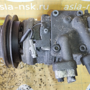 Компрессор кондиционера Toyota 3C-T Lite Ace Noah/Town Ace Noah CR50 447200-4871/-4872 / 88320-28300
