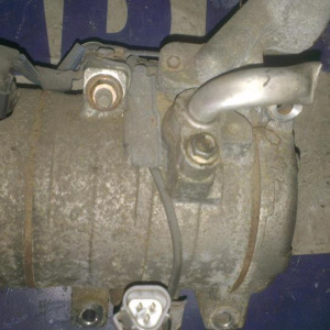Компрессор кондиционера TOYOTA 1MZ/3MZ MCU25MCU31 диаметр шкива 125-136 мм. / 88320-48060