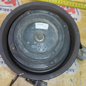 Компрессор кондиционера TOYOTA 1MZ/3MZ MCU25MCU31 диаметр шкива 125-136 мм. / 88320-48060