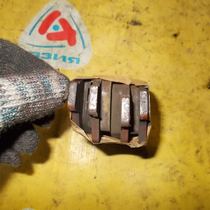 Колодки тормозные Toyota Vista/Camry/Camry Prominent SV30/VZV32 F