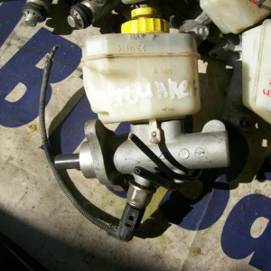 Главный тормозной цилиндр Volkswagen Touareg 7LA