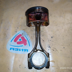 Поршень с шатуном TOYOTA 2AZ-FE диаметр 51/22мм.