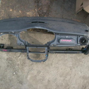 Торпедо Mini Cooper R52 '2005 USA с AIRBAG