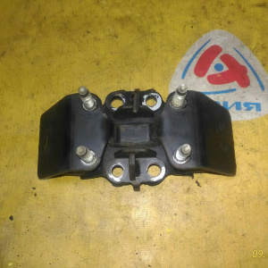 Подушка двигателя Toyota 1JZ-FE/2JZ-GE Chaser/Cresta/Mark II JZX90/JZX100 2WD акпп R 12371-46070