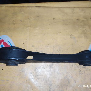 Подушка двигателя Toyota 1NZ-FXE Prius NHW10 низ R н 12309-21010 / 12363-21010