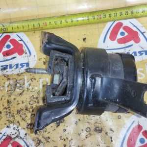 Подушка двигателя Toyota 3S-FE/4S Caldina/Carina/Corona ST190 '02.1994-01.1996 перед, прав 12362-74380