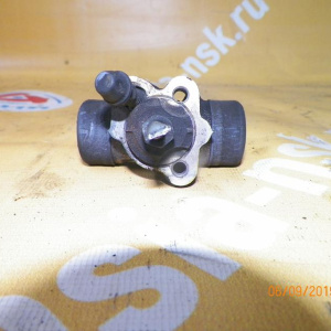 Тормозной цилиндр Toyota AE100/AE110 зад, лев